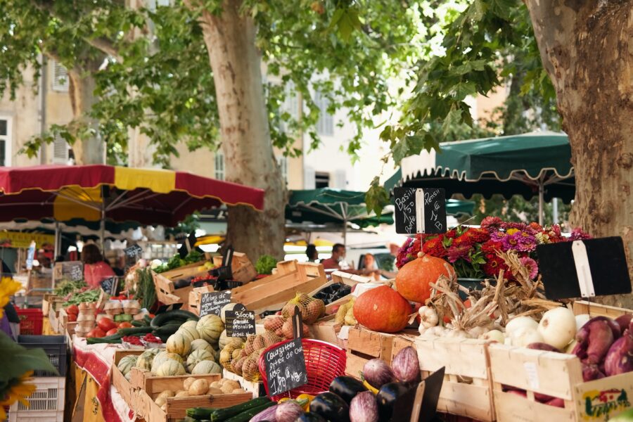 Aix-en-Provence guide fruit stand on the street during daytime