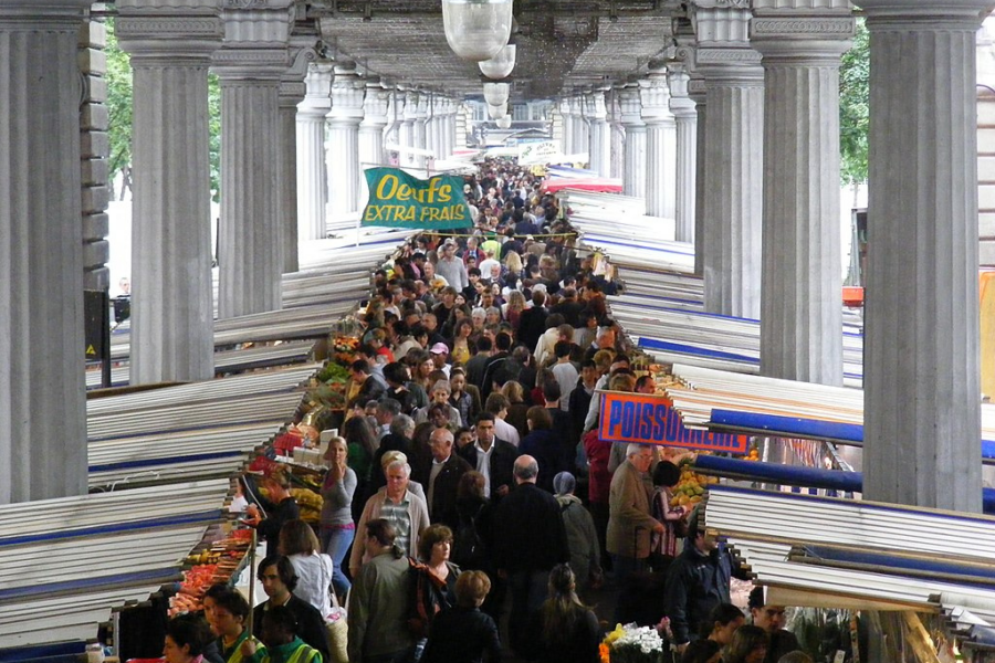 market near the Eiffel Tower