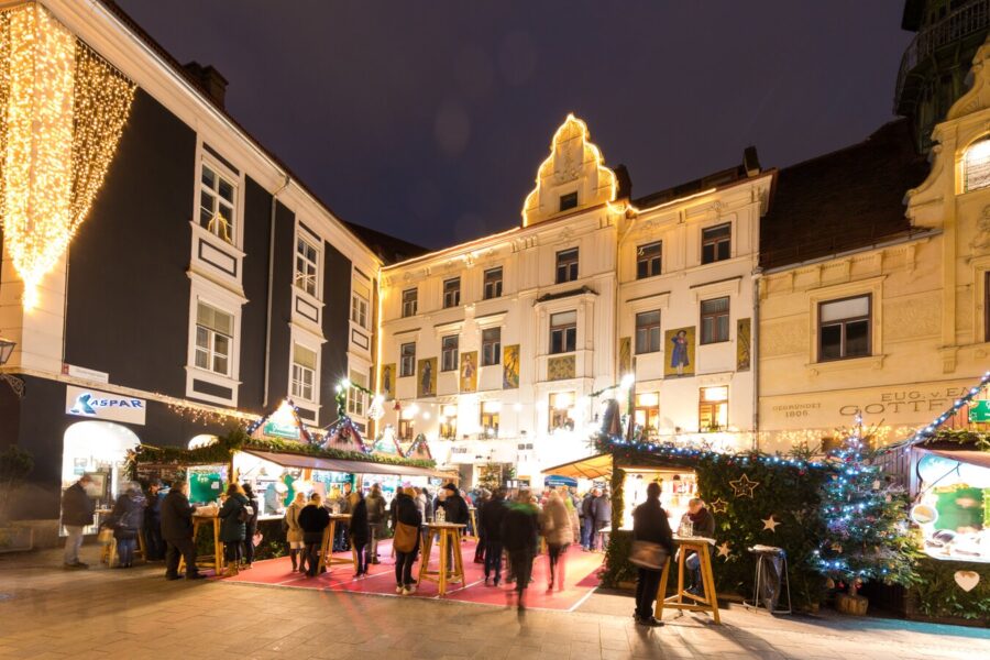 Glockenspielplatz Christmas Market Graz