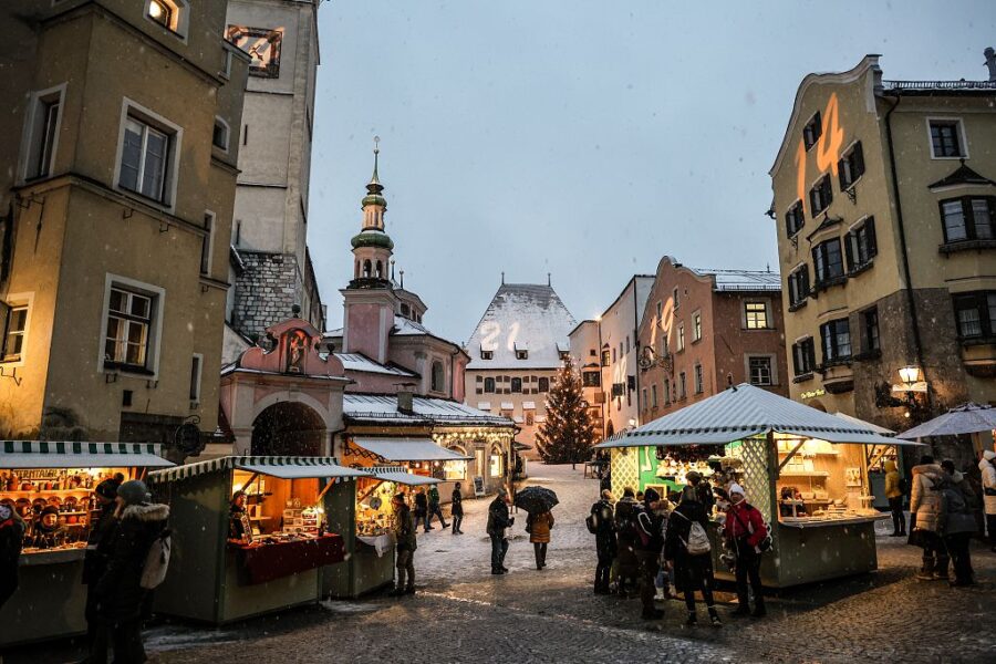 Advent Market Hall in Tirol