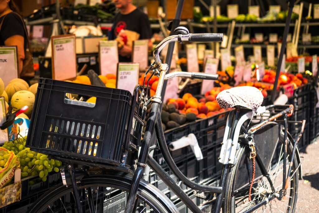 Ganzenhoef market Amsterdam