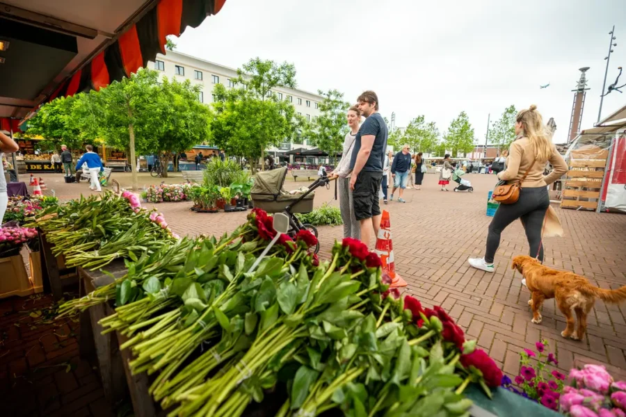 Stadionplein Market Amsterdam