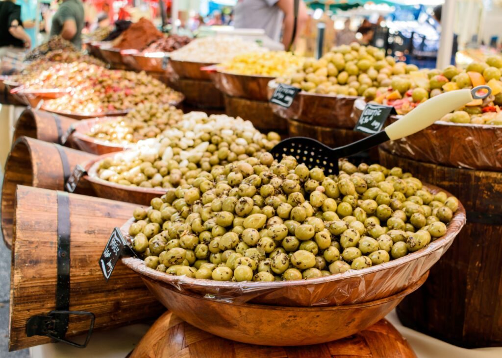 L'Isle-sur-la-Sorgue Provençal Market