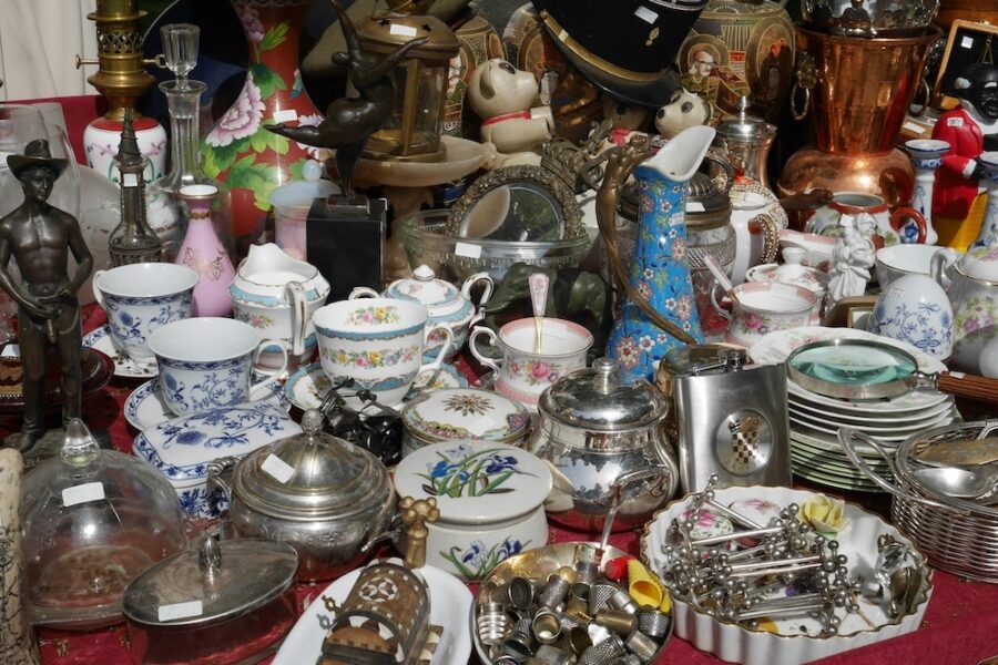 Denbies Sunbury Antique Market